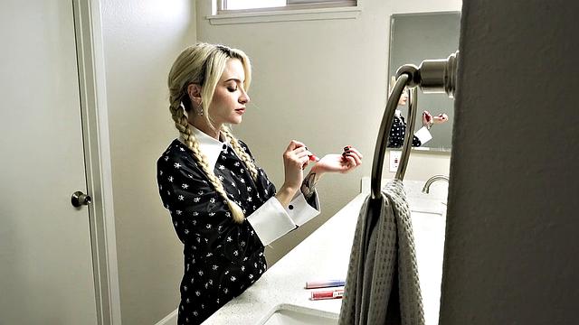 Sex Ed for the Tiny Goth Girl