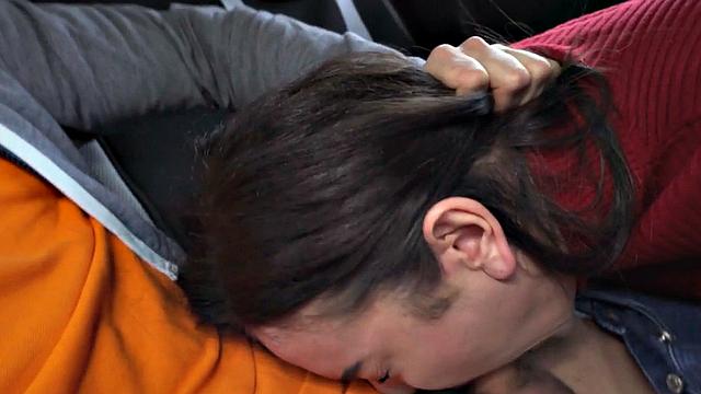 Classy learner driver pussybanged by instructor in car