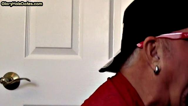 Homemade DILF sucks gloryhole pecker in closeup