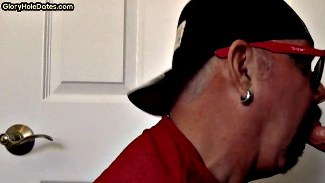 Homemade DILF sucks gloryhole pecker in closeup