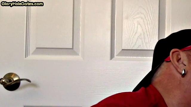 Homemade DILF sucks gloryhole pecker in closeup