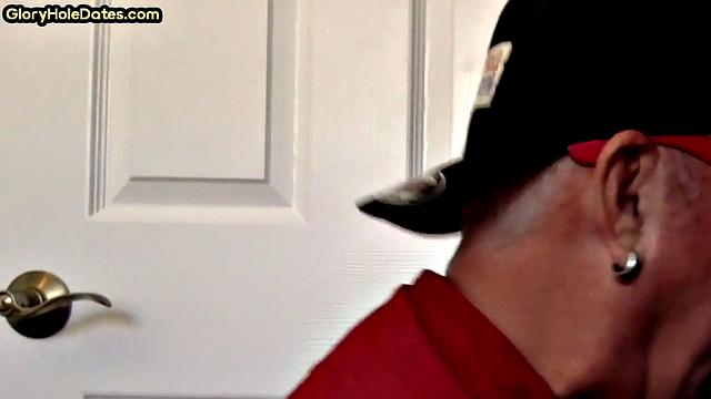 Homemade DILF sucks gloryhole pecker in closeup