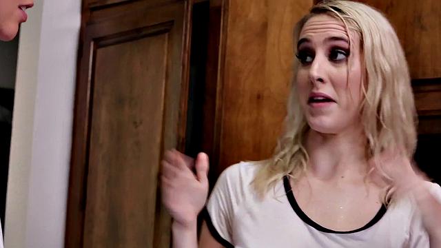 Squirting stepmom enjoys her wet and squirting stepdaughter