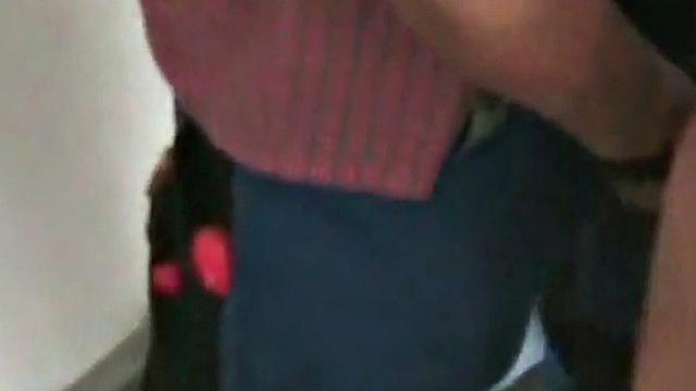 Amateur German barebacks 2 bottoms till cum on ass