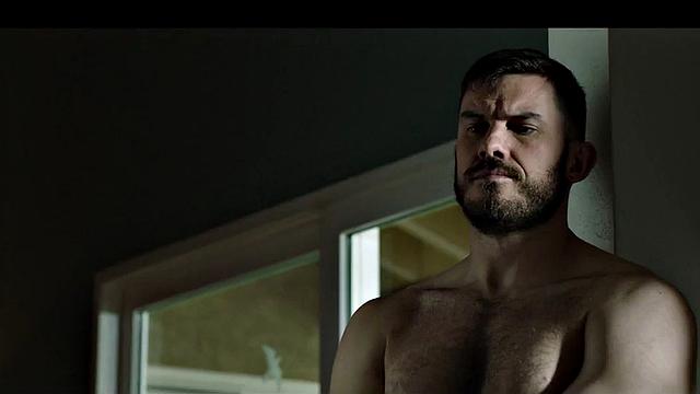 Степ-брат ботан словил анал от качка в перчатках-теперь точно не до учёбы