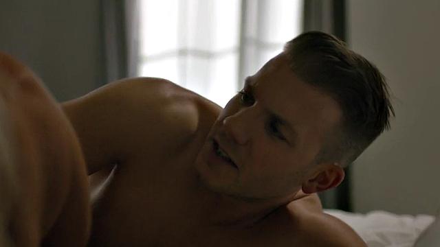 Sinning stepmom pleases stepson with her tight pussy