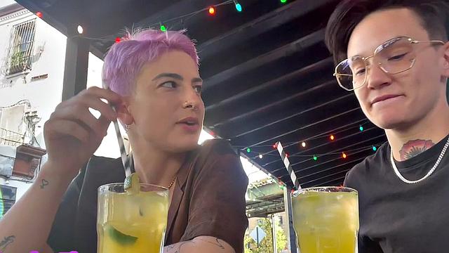 Lesbian inked queer fingers babe pussy at home