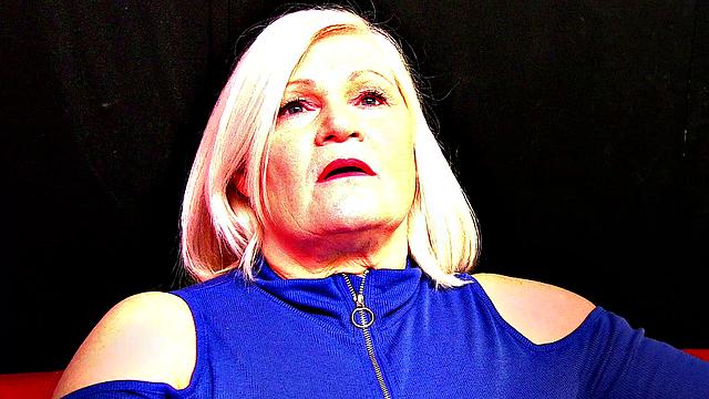 SLACEYSTARR - Audition At The Club