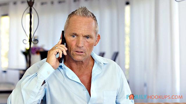 Kay Lovely meets her stepdad and informs him about all her mom's bad habits