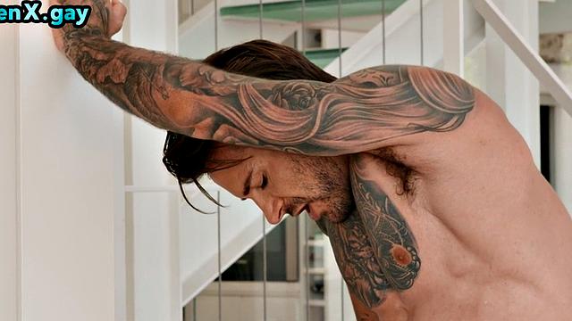 Manly jock gets deepthroat before anal while their BFF watches