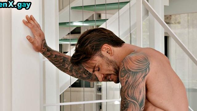 Manly jock gets deepthroat before anal while their BFF watches