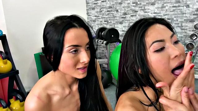 Sweetheart gym dykes dinne at the y