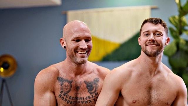 Dirty jock enjoys anal hole fucking by nasty pounder