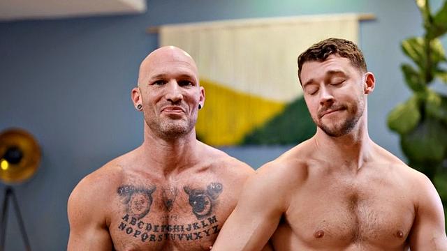 Dirty jock enjoys anal hole fucking by nasty pounder