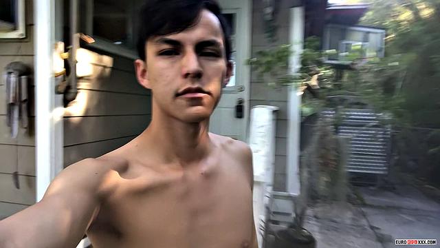 Jacking Off Outdoors With Maxxie - Maxxie Rivers