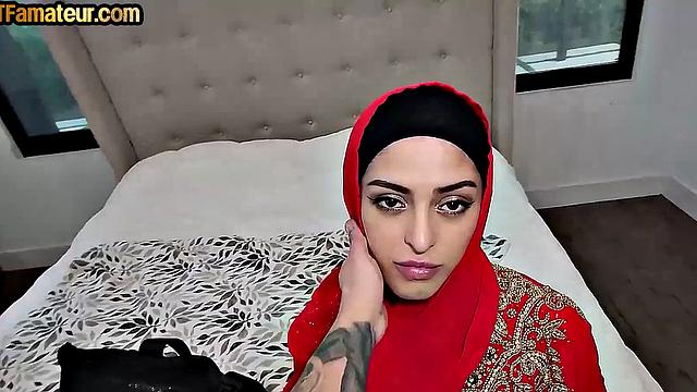 DTF 21yo amateur babe riding lover's cock in POV