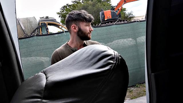 Picked up jock fucks gay ass in van before facial