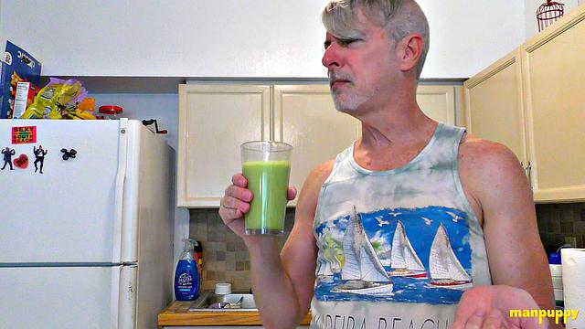 DADDY GIANT 49 - Green Smoothie - Richard Lennox