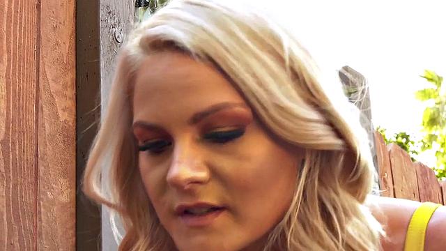 Bisex medium boobs babe pussylicked and fucked in 3some