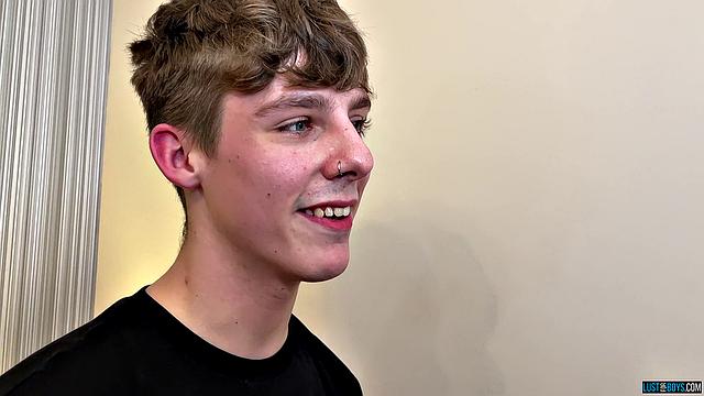 Лео получает групповуху - Часть 1 - Лео Саммерс, Феликс Ханан, Себастьян Кейн, Митч Шиф