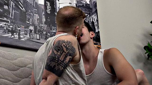 FTM amateur blonde gets fucked after cocksucking