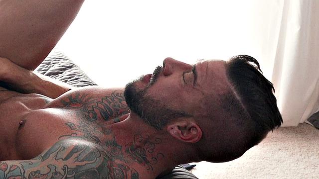 Twinks breeding and showing DILF his dick power