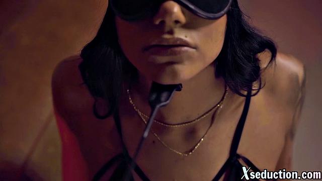 Lingerie babe gets cuntfucked by BF