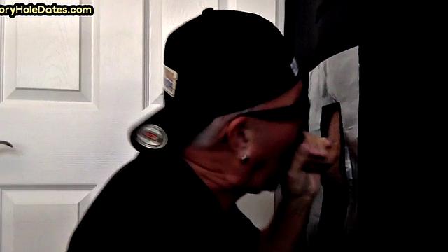 Gloryhole guy loves jerking big dick while sucking it