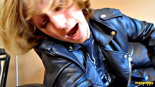 The Babysitter - DADDY GIANT 32 - Elis Ataxxx & Richard Lennox