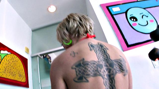 Butthole Delight with Vienna and Your Dee