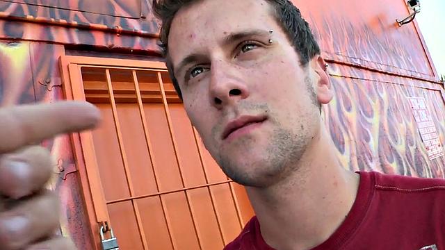 Real straight guy gets gloryhole BJ before cumming in mouth