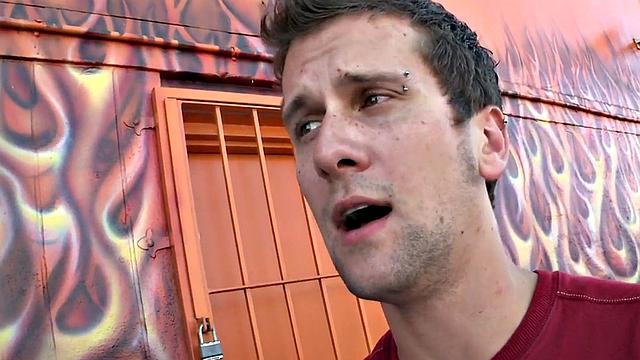 Real straight guy gets gloryhole BJ before cumming in mouth