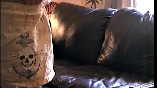 Paulie Is Straight To Lips