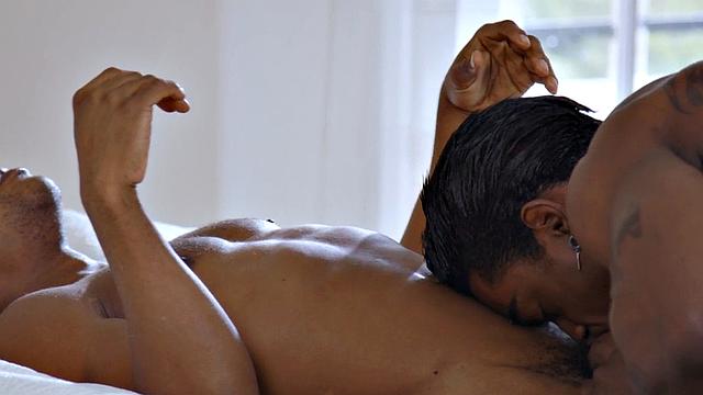 Muscled BBC barebacking inked jock in affair