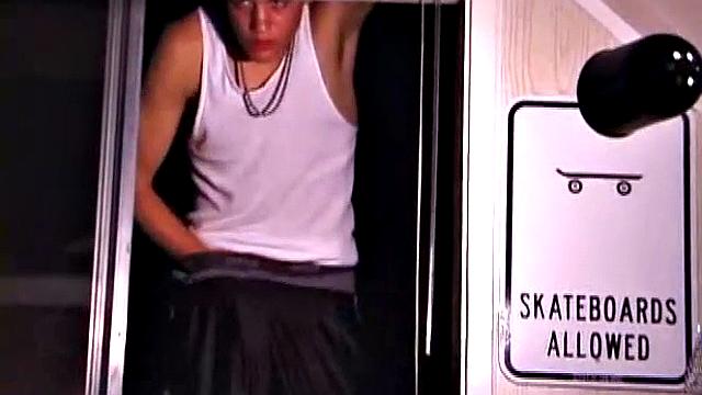 Exhibitionist Lance Jerking Off