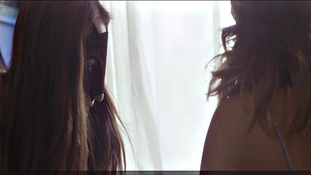 Nichole Bloom and Fabianne Therese lesbian movie