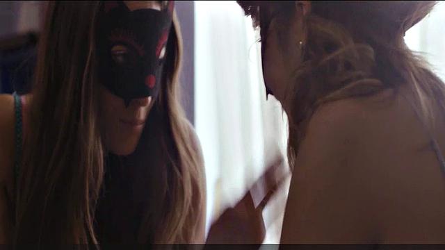 Nichole Bloom and Fabianne Therese lesbian movie