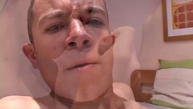 Смотри, как латинские парни трахаются по-гейски без резинки и кайфуют друг от друга