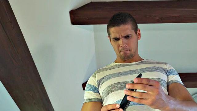 Stunning hotel babes get fucked in threesome while facesitting