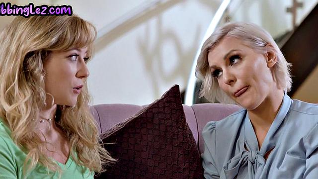 Tribbing lesbians enjoy pleasuring while licking