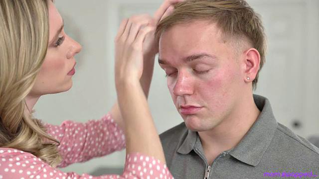 My Mom And Your Mom Won't Get Along - S2:E2