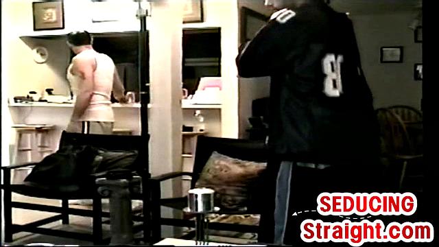 гетеро парень получает жёстко в жопу от мужика