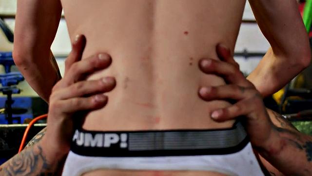 Nympho loves fucking hardcore in ass by nasty gay