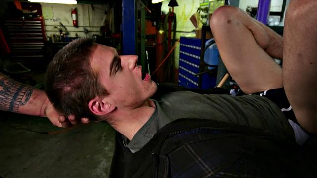 Nympho loves fucking hardcore in ass by nasty gay