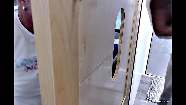 Gloryhole Suck and Bang