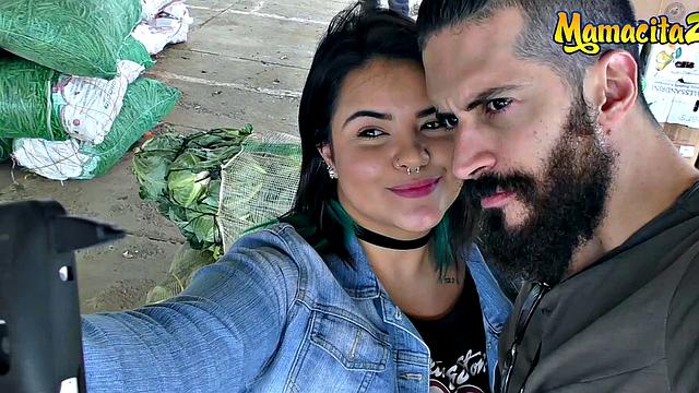 CARNE DEL MERCADO - Xiomara Soto and Pedro Nel - BBW latina takes it rough