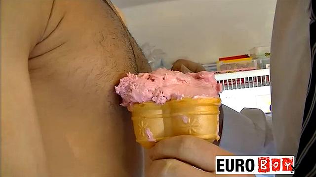 The Ice Cream Vender's A Bender: Scene 4
