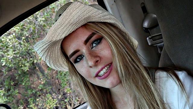 Смотри, как Лилли Форд разводит Айка Дизела на деньги за каждый секс-номер