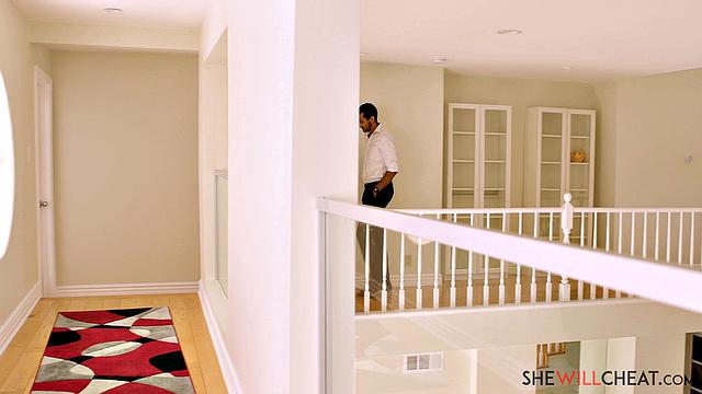 Aviana Violet tries out a new hire