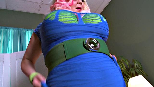 Сузуми Вилдер: биология скучна, лучше хороший анал и разговоры о жопе